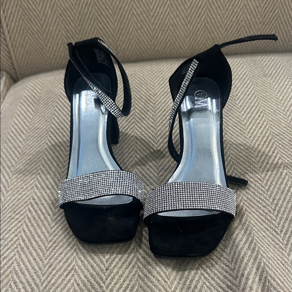 Chic Black and Silver Women's Heels